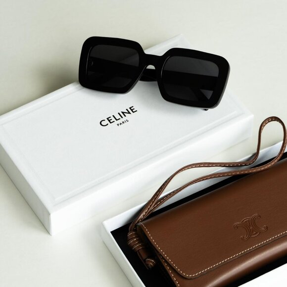 Celine TRIOMPHE Women Sunglasses Black Square CL40304U 01A NEW AUTHENTIC - Picture 11 of 13